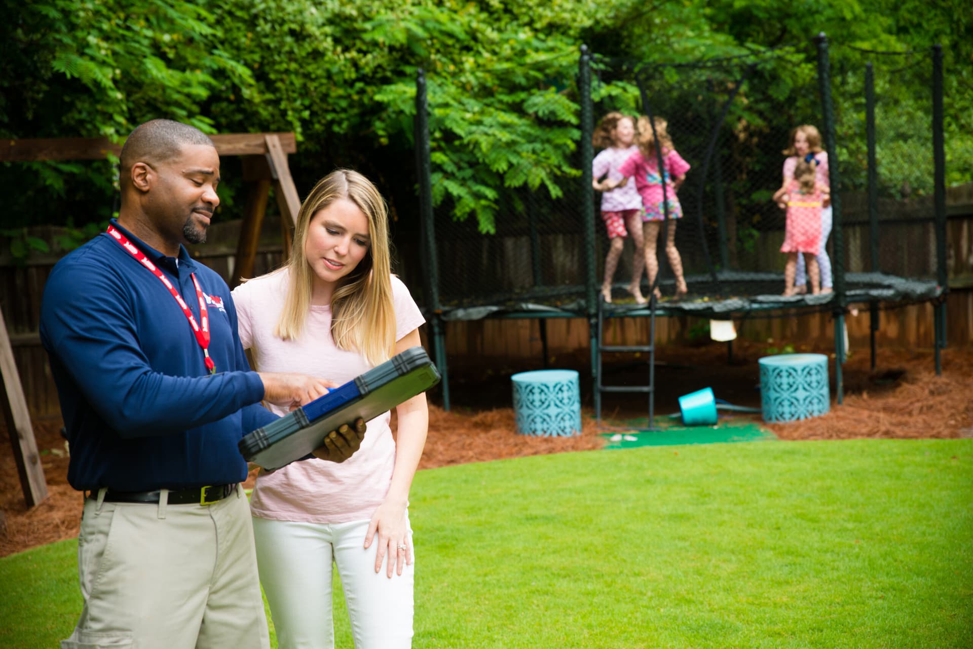 DIY vs. Professional Pest Control: Time to Take Action